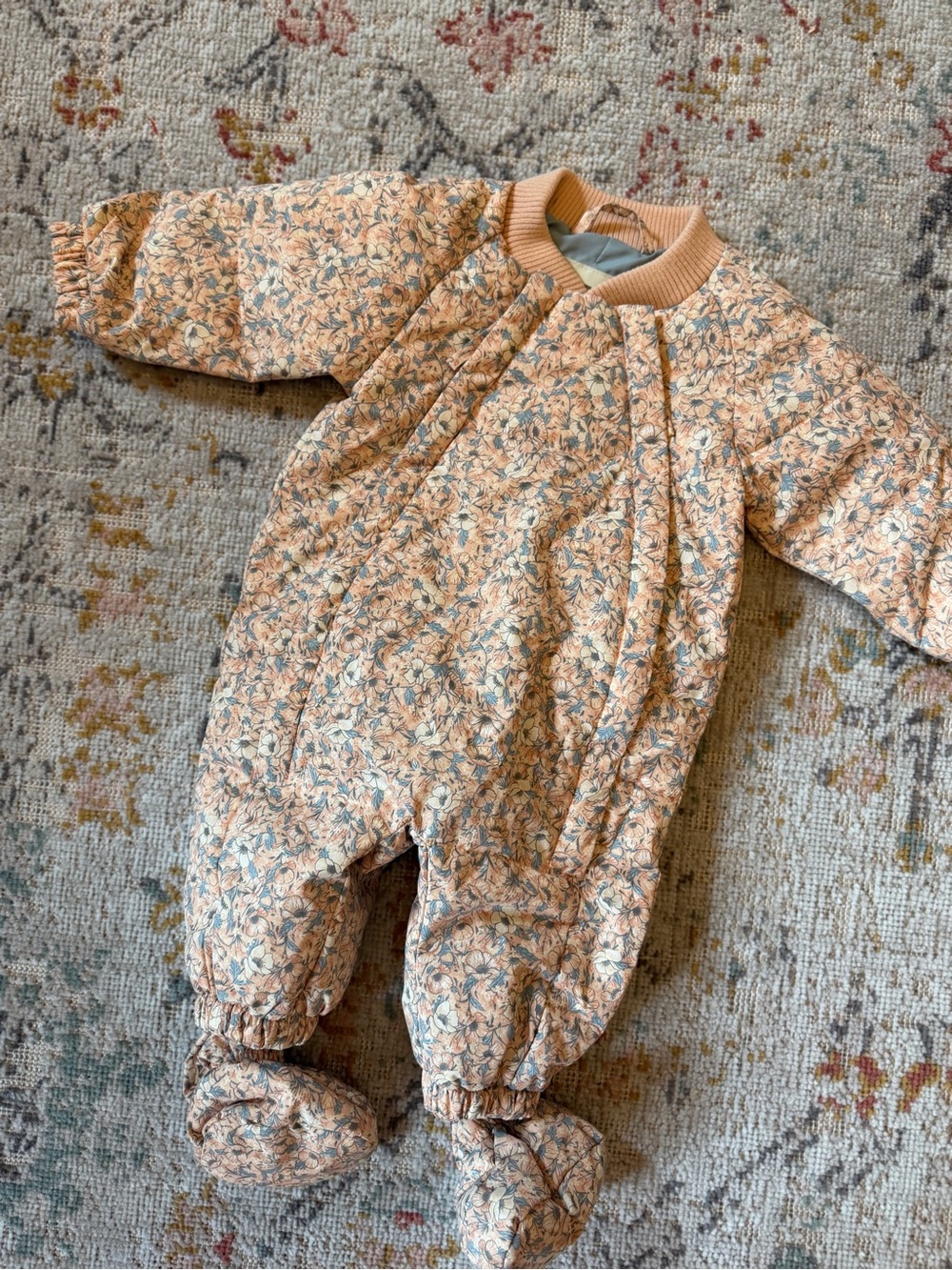 wheat snowsuit in 1-3m | like new condition